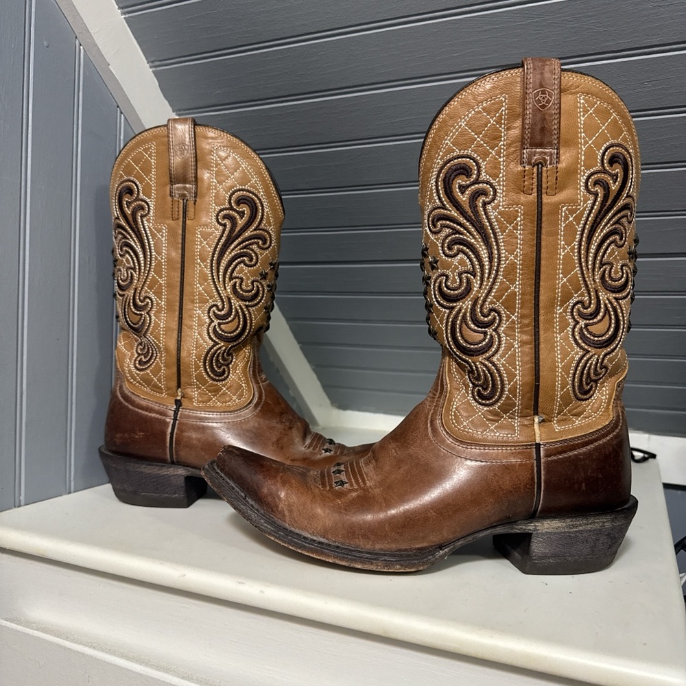 Ariat Women’s Western Cowgirl Boots
